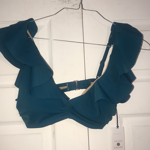 NWT Shade & Shore Ruffled Swim Top - Picture 11 of 13